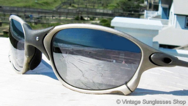 Vintage Oakley Sunglasses For Men and Women - Page 9